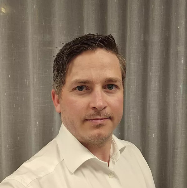 “Klas Eklund”